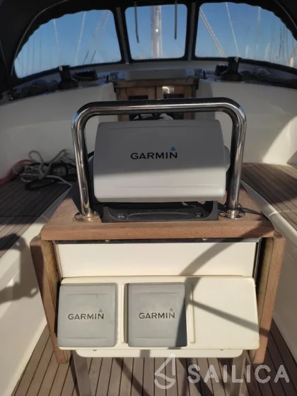 Bavaria 40 Cruiser - Yacht Charter Sailica