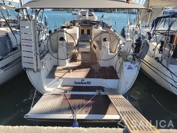 Bavaria 40 Cruiser - Yacht Charter Sailica