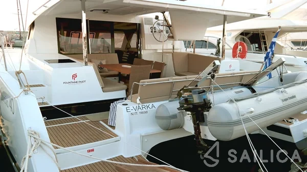 Lucia 40 - Yacht Charter Sailica