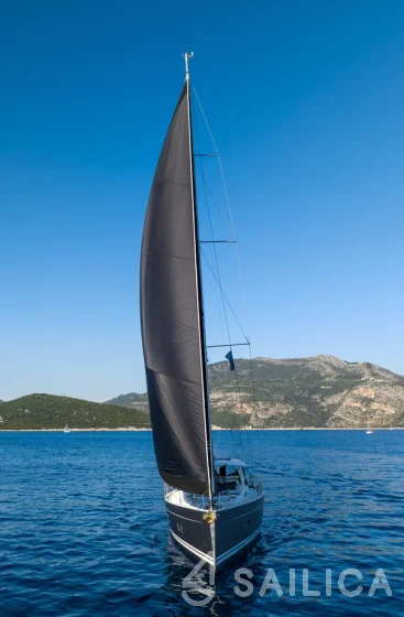 Hanse 588 - Yacht Charter Sailica
