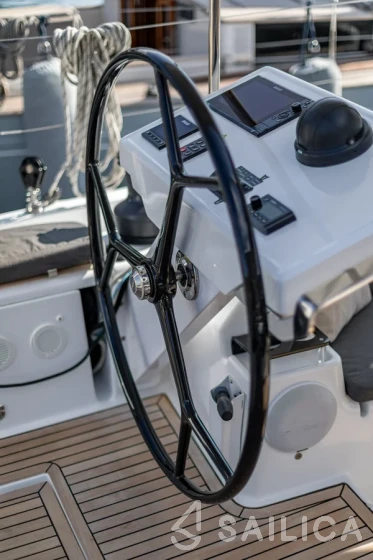 Hanse 588 - Yacht Charter Sailica