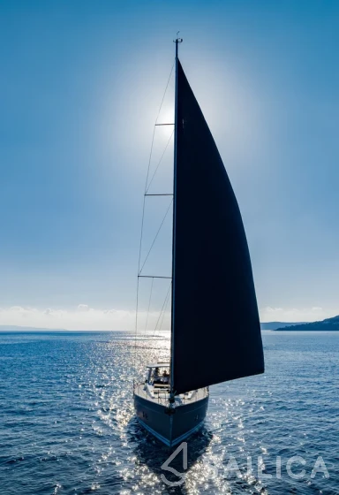Hanse 588 - Yacht Charter Sailica