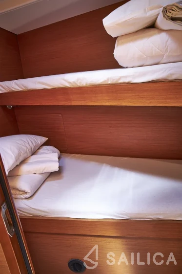 Sun Odyssey 449 - Yacht Charter Sailica