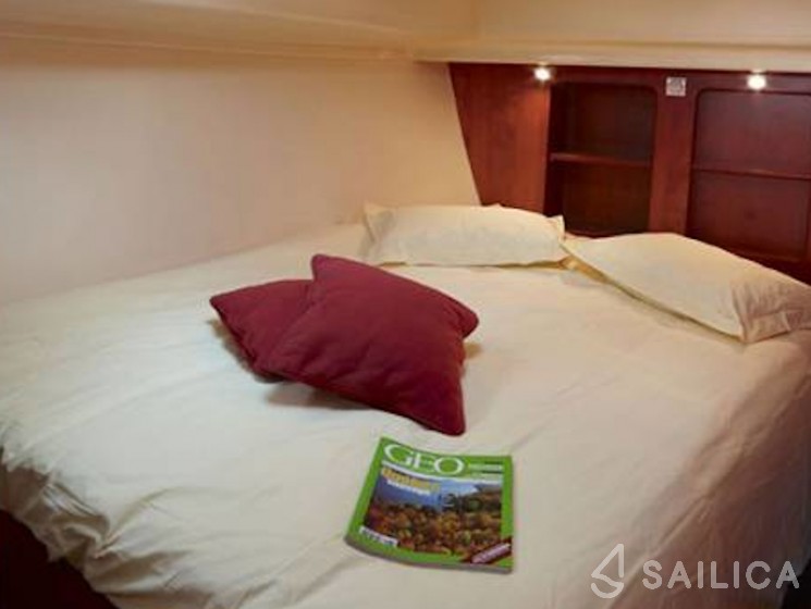 Estivale Octo - Yacht Charter Sailica