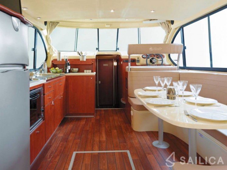 Estivale Sixto - Yacht Charter Sailica
