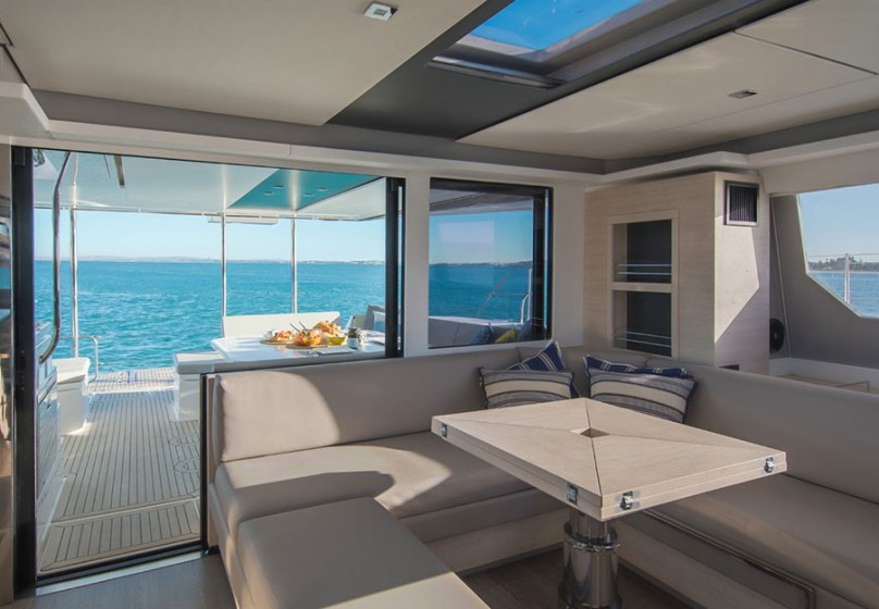 Leopard 50L - 5 cab. - Yacht Charter Sailica