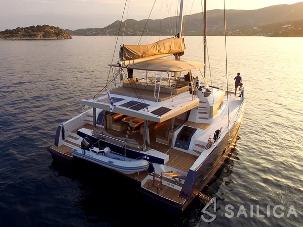Bali 5.4. - Yacht Charter Sailica