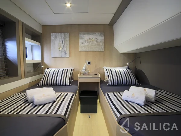 Bali 5.4. - Yacht Charter Sailica