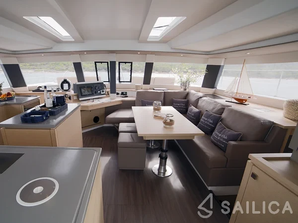Saba 50 - Yacht Charter Sailica