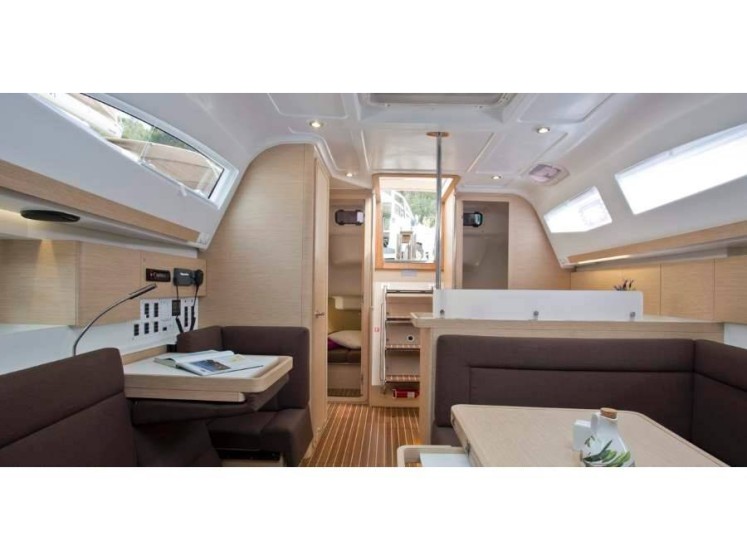 Elan 40 Impression - Yacht Charter Sailica