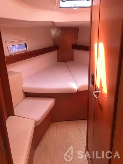 Bavaria 40 Cruiser - Yacht Charter Sailica