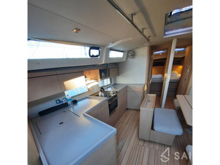 Oceanis 46.1 - Yacht Charter Sailica