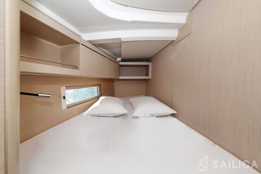 Oceanis 46.1 - Yacht Charter Sailica
