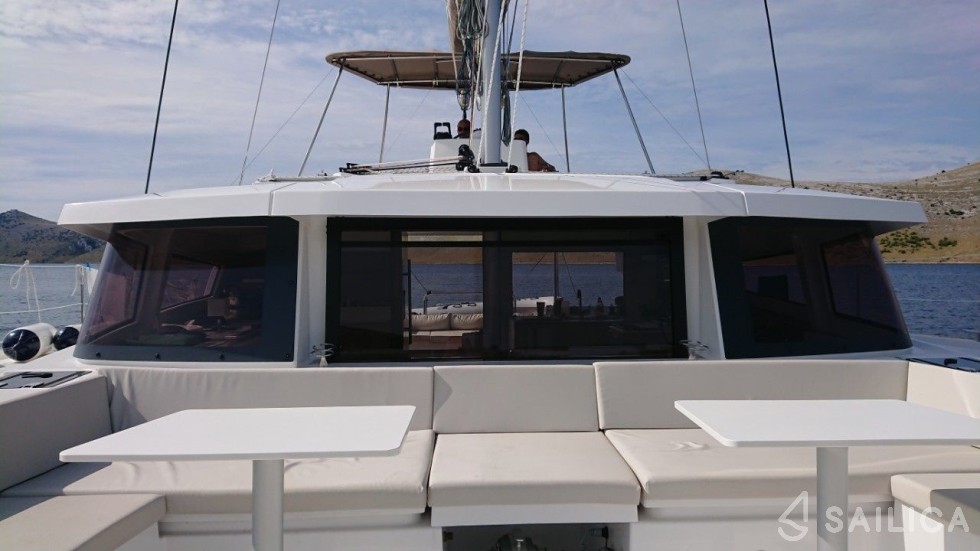 Bali 4.5 - Yacht Charter Sailica