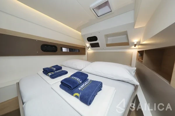 Bali 4.5 - Yacht Charter Sailica