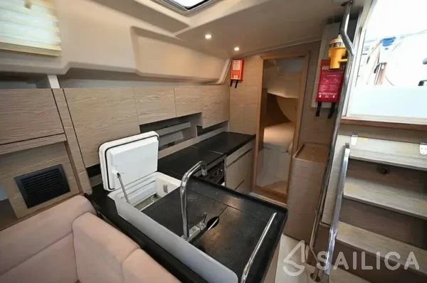 Hanse 458 - Yacht Charter Sailica