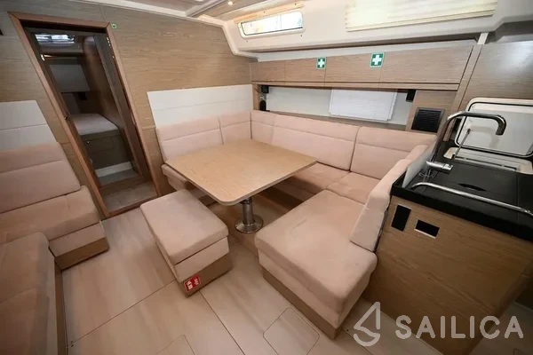 Hanse 458 - Yacht Charter Sailica