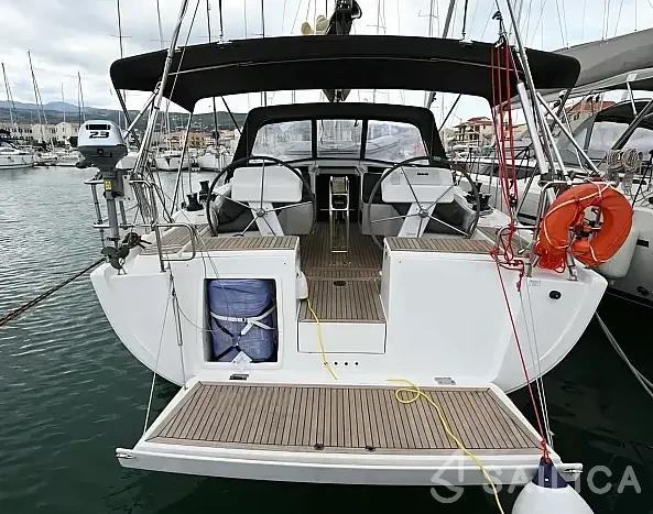 Hanse 458 - Yacht Charter Sailica