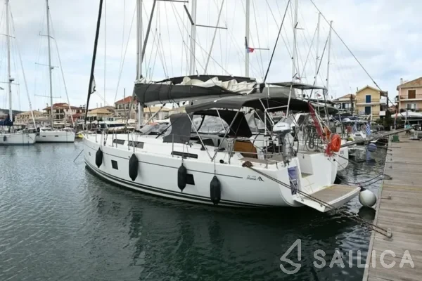 Hanse 458 - Yacht Charter Sailica