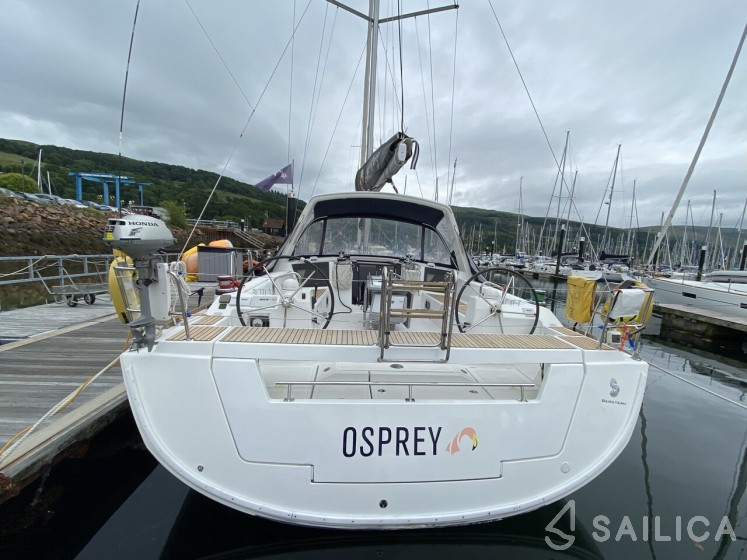 Oceanis 45 - 4 cab. - Yacht Charter Sailica