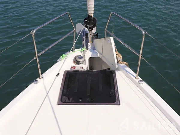 Sun Odyssey 440 - Yacht Charter Sailica