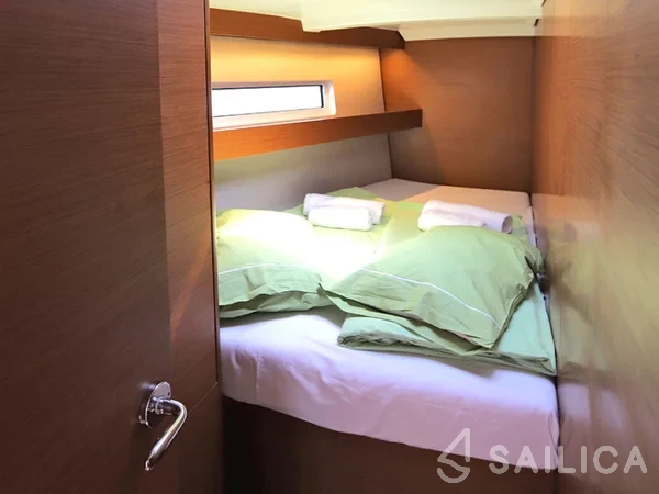 Sun Odyssey 440 - Yacht Charter Sailica