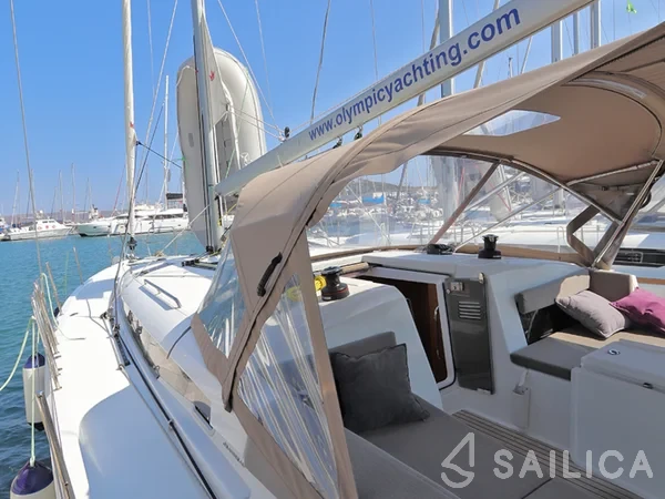 Sun Odyssey 440 - Yacht Charter Sailica