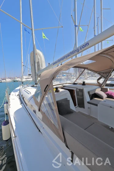 Sun Odyssey 440 - Yacht Charter Sailica