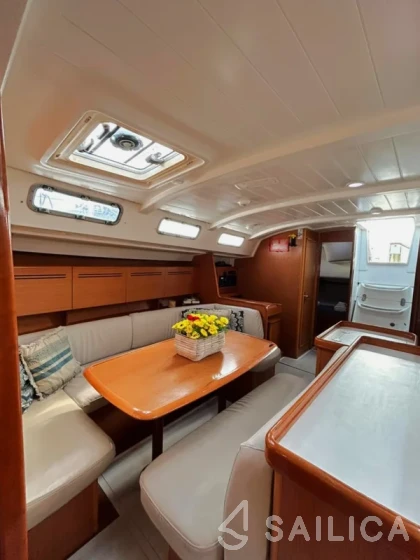 Cyclades 50.5 - Yacht Charter Sailica