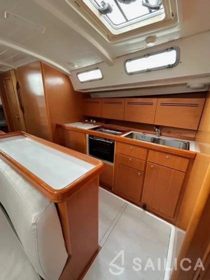 Cyclades 50.5 - Yacht Charter Sailica