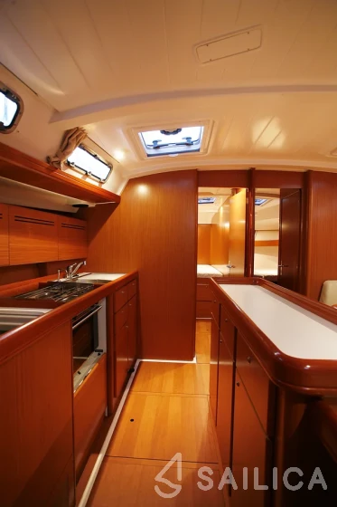 Cyclades 50.5 - Yacht Charter Sailica
