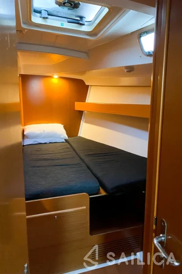 Cyclades 50.5 - Yacht Charter Sailica