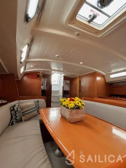 Cyclades 50.5 - Yacht Charter Sailica