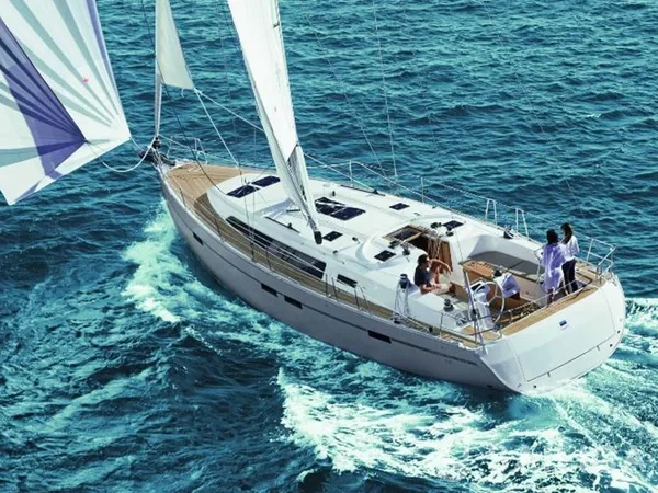 Bavaria 46 Cruiser - Yacht Charter Sailica