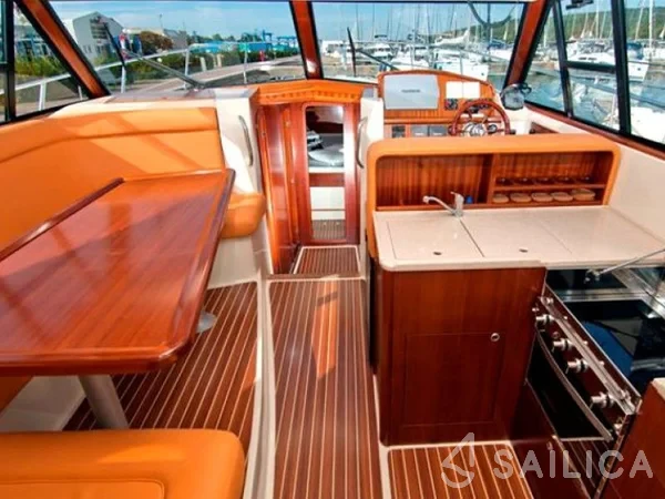 Adriana 44 - Yacht Charter Sailica