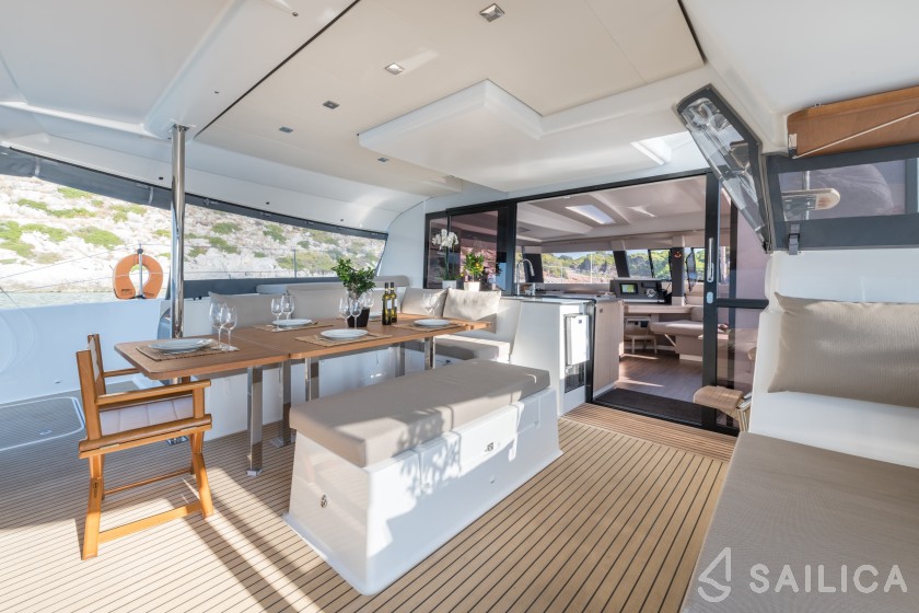 Saba 50 - Yacht Charter Sailica