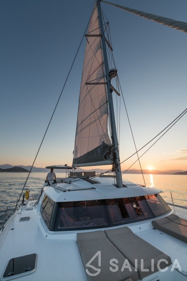 Saba 50 - Yacht Charter Sailica