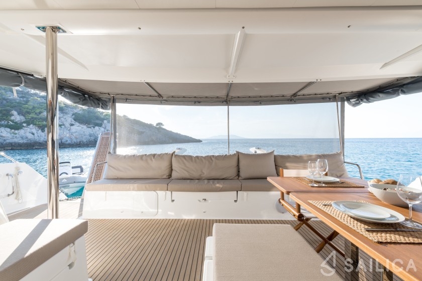 Saba 50 - Yacht Charter Sailica