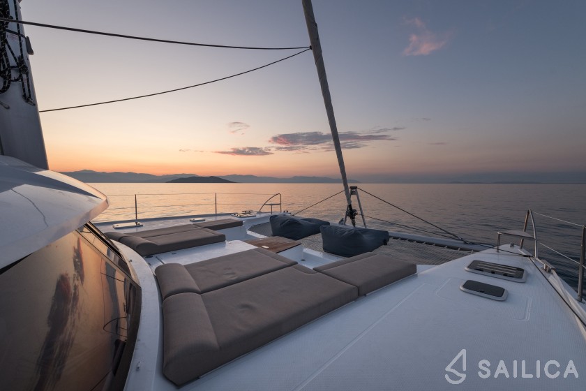 Saba 50 - Yacht Charter Sailica