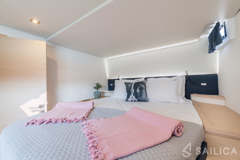 Saba 50 - Yacht Charter Sailica