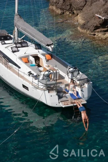 Jeanneau 54 - Yacht Charter Sailica
