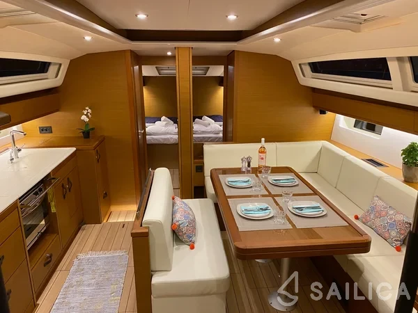 Jeanneau 54 - Yacht Charter Sailica