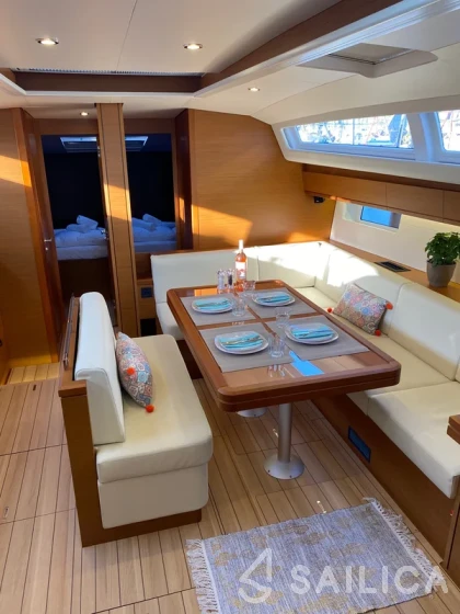 Jeanneau 54 - Yacht Charter Sailica