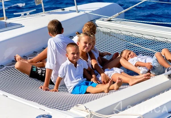 Lagoon 52F - Yacht Charter Sailica