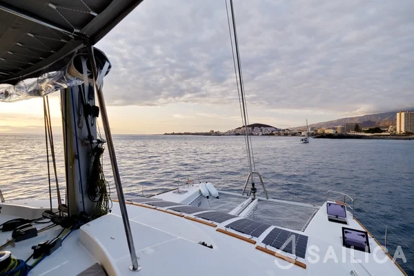 Lagoon 52F - Yacht Charter Sailica