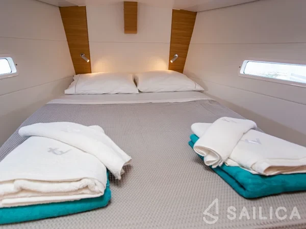 X4-6 - Yacht Charter Sailica