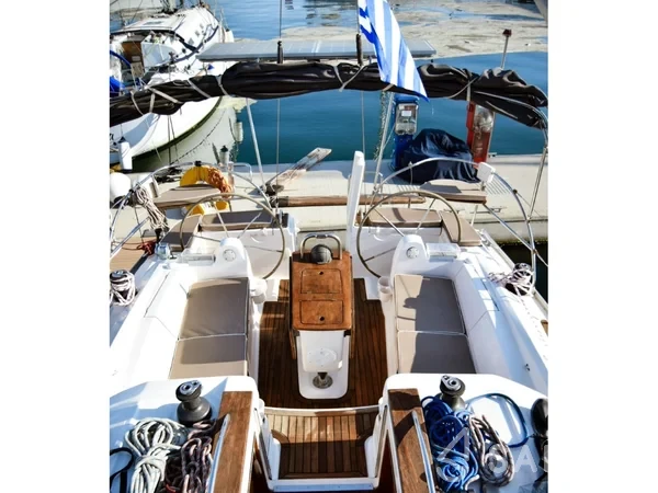 Elan 434 Impression - Yacht Charter Sailica