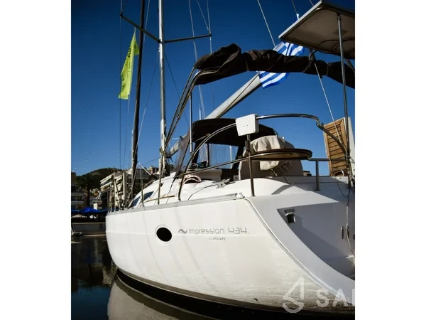 Elan 434 Impression - Yacht Charter Sailica