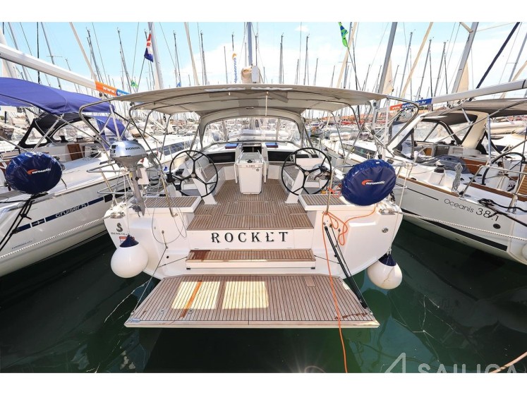 Oceanis 46.1 - Yacht Charter Sailica