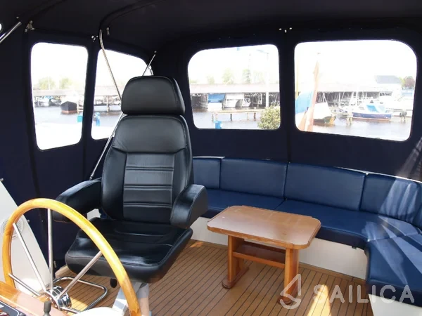 De Drait Classicline 1300 - Yacht Charter Sailica